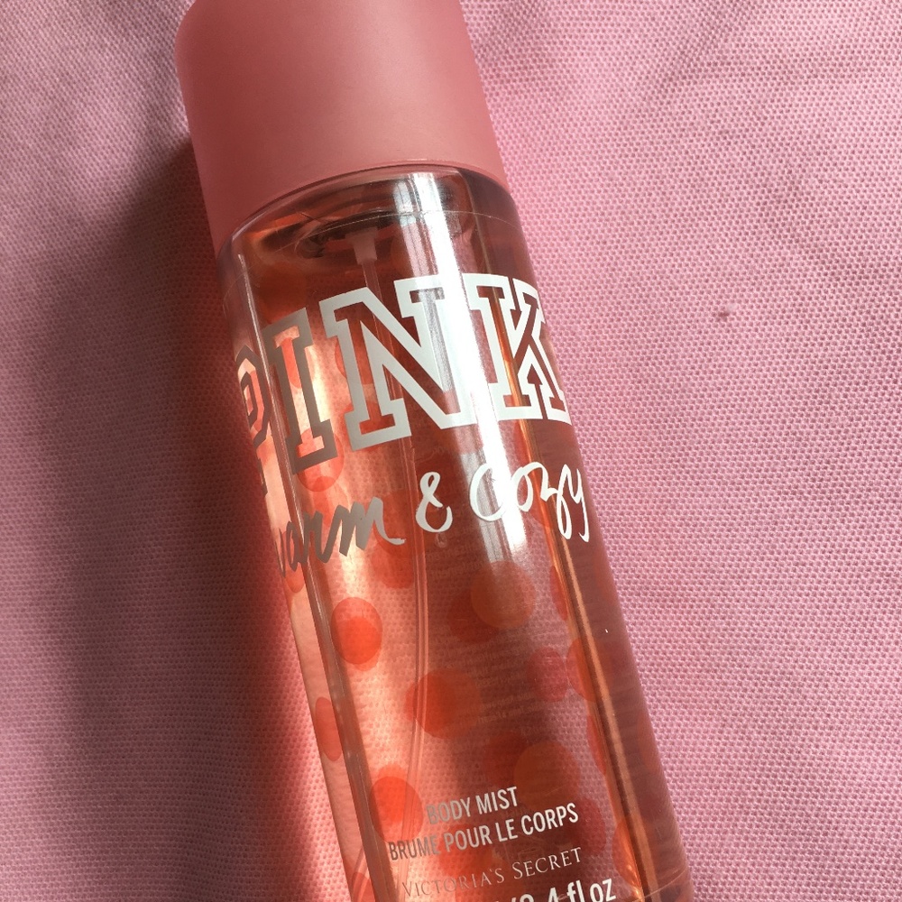 PINK BODY SPRAY